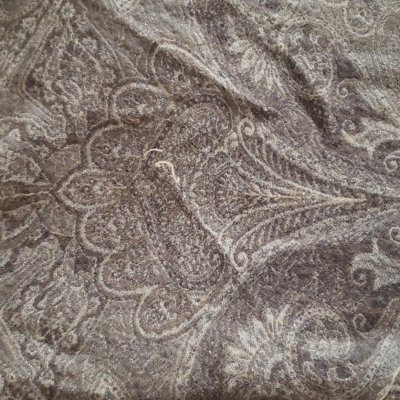 RH Preloved Woven Blanket - Picture 10 of 10